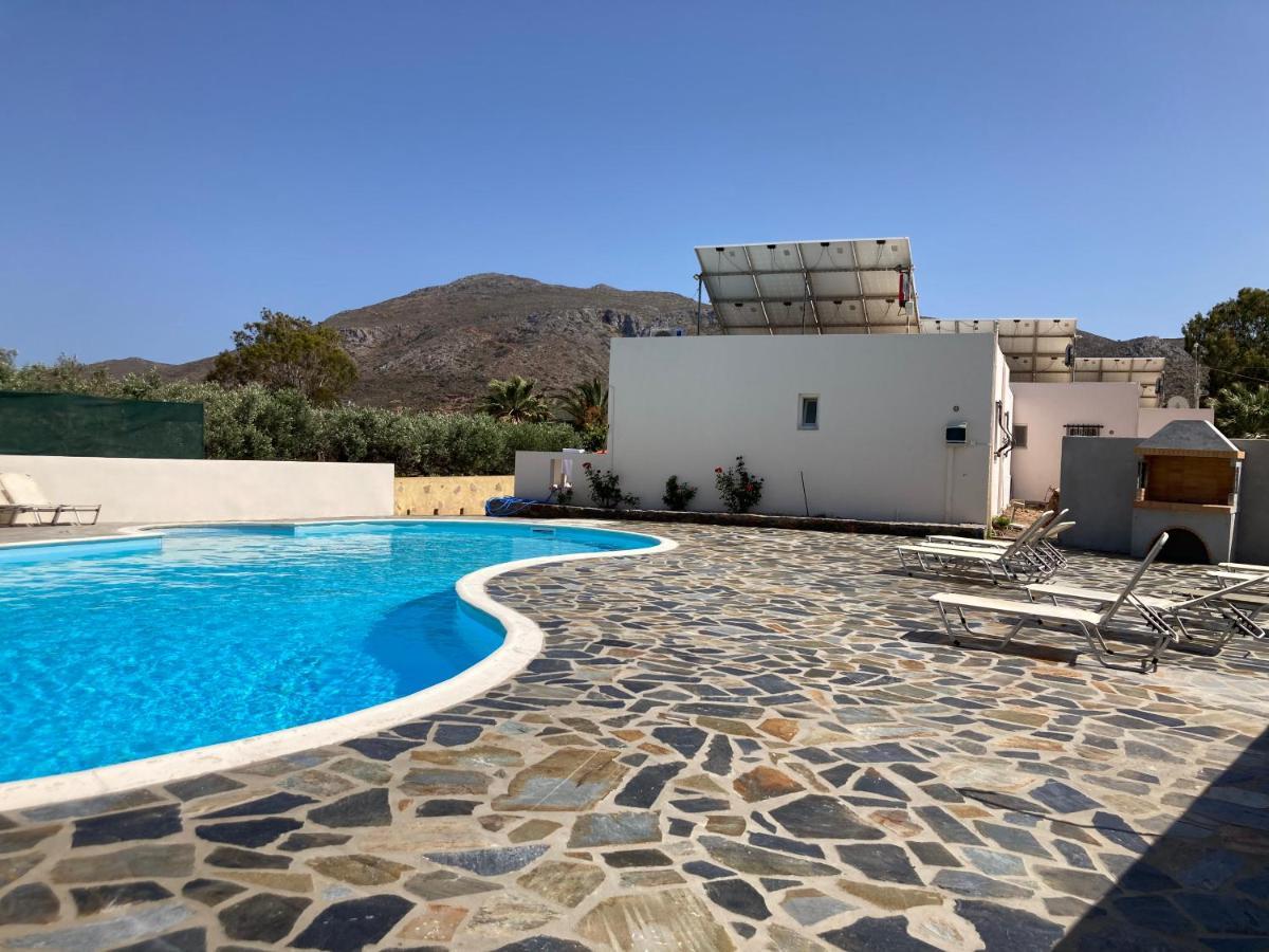 Rousolakos Pool Apartments Palekastro Bagian luar foto